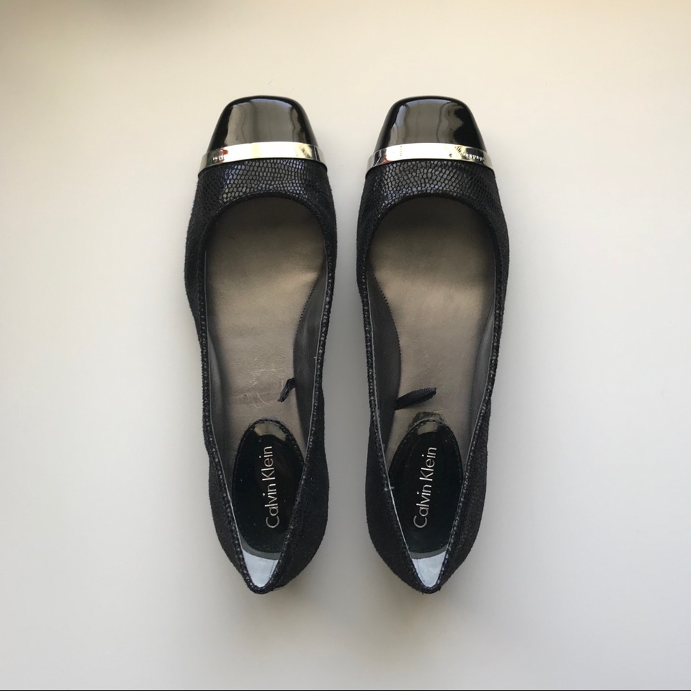 NWOT Calvin Klein Black Pash Flats Size 6.5